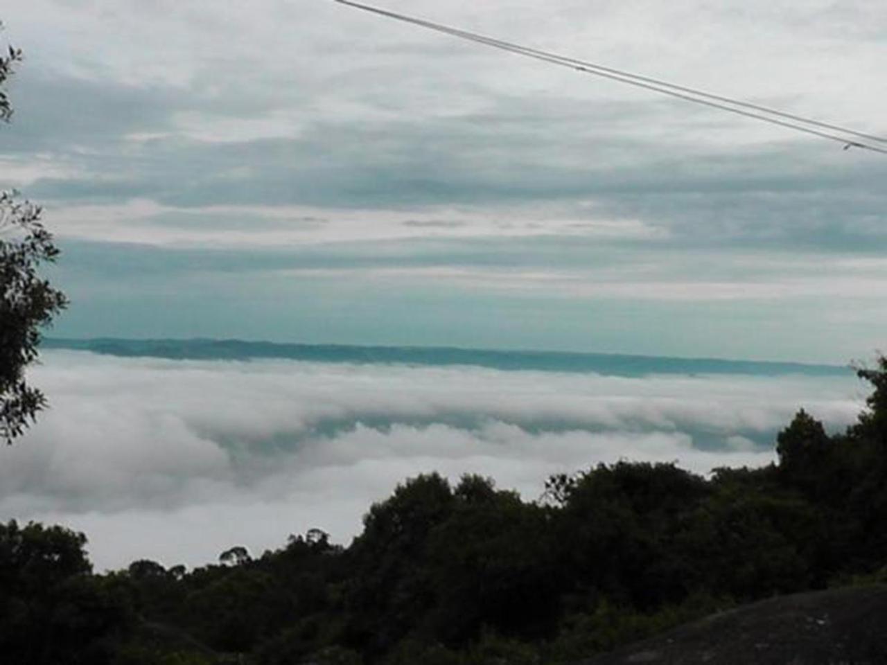 Pousada Ceu Da Mantiqueira Extrema Bagian luar foto